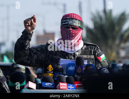 Ayollar oz sekretsiyalarini ichish porno