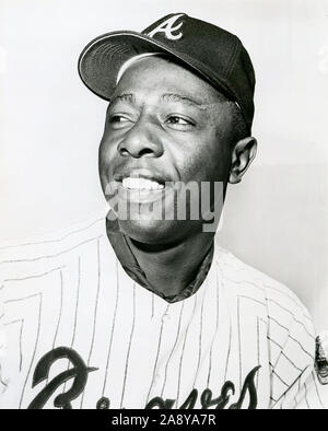 Vintage black and white team issued portrait of baseball player Orlando  Cepeda with the Atlanta Braves circa 1970s Stock Photo - Alamy
