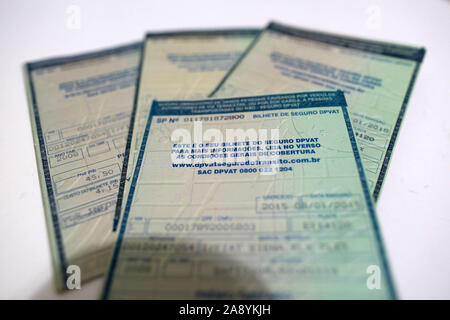 Campinas, Brazil. 11th Nov, 2019. President Jair Bolsonaro has just signed an interim measure extinguishing DPVAT compulsory insurance. Credit: Leandro Ferreira/FotoArena/Alamy Live News Stock Photo