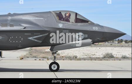 A Marine Corps F-35B Joint Strike Fighter (Lightning II) taxiing on the runway at MCAS Yuma. Stock Photo