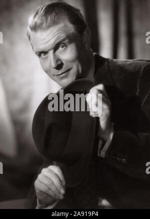 Gustav Fröhlich, deutscher Schauspieler und Filmregisseur, Deutschland Mitte 1950er Jahre. German actor and movie director Gustav Froehlich, Germany mid 1950s. Stock Photo