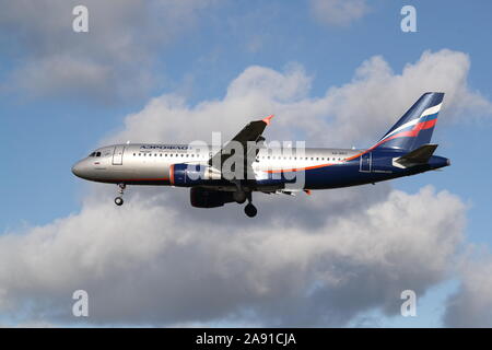 Aeroflot Airbus A320 VQ-BKU landing at London Heathrow Airport, UK Stock Photo