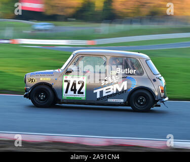 Benjamin Butler, Mini Se7en S, Mini Se7en and Mini Miglia O Plate Trophy, BARC, Brands Hatch, November 2019, circuit racing, classic cars, classic eve Stock Photo