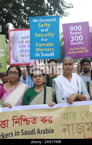 Dhaka, Bangladesh - November 12, 2019: Different women's rights organizations rallied at the Central Shaheed Minar in Dhaka on Tuesday before laying a Stock Photo
