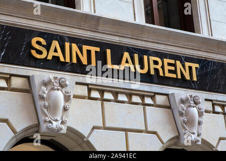 Saint laurent italy clearance website