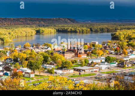 Scenic view overlooking Guttenberg, Iowa and the Mississippi River, Northeast Iowa in autumn; Guttenberg, Iowa, United States of America Stock Photo