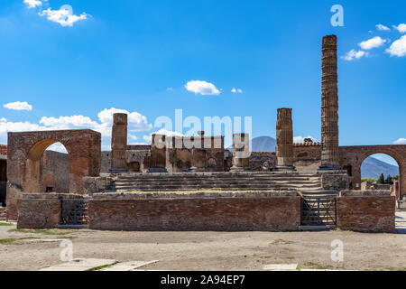 Ruins of the Roman Temple of Apollo; Pompeii, Province of Naples, Campania, Italy Stock Photo