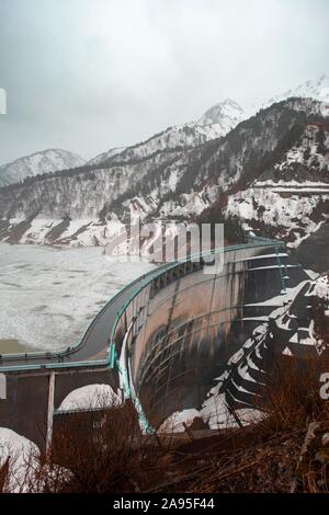 Kurobe Reservoir, Kurobe Dam, Great Dam, Tateyama Kurobe Alpine Route, Tateyama, Japan Stock Photo