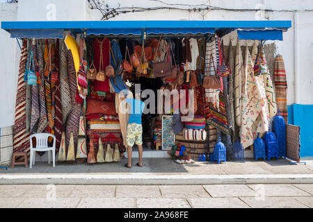 Asilah, Morocco-September 10, 2019: Touristic shop with souvenirs in the medina of Asilah, Morocco Stock Photo