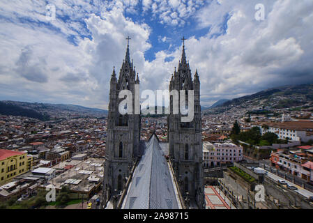 Clock towers on the Basilica of the National Vow (Basílica del Voto Nacional), Quito, Ecuador Stock Photo