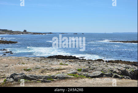 FRom the Côte Sauvage in the Quiberon, overlooking the Pointe de Berg en Aud Stock Photo