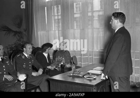 An Oberleutnant officer at his marriage, Germany 1940s. Stock Photo