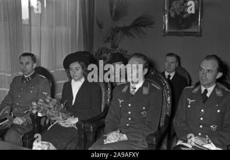 An Oberleutnant officer at his marriage, Germany 1940s. Stock Photo