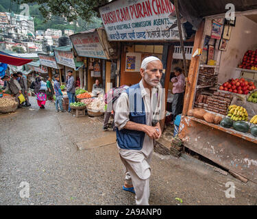 Sabzi mandi, or vegetable market, Shimla, Himachal Pradesh Stock Photo