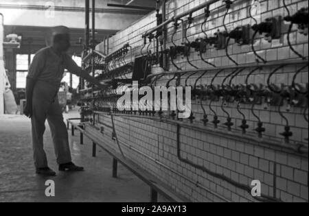 Bakers at their daily business at Schlueterbrot bakeries in Berlin, Germany 1930s. Stock Photo