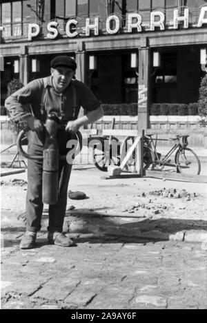 Construction area Potsdamer Platz square at Berlin, Germany 1930s. Stock Photo