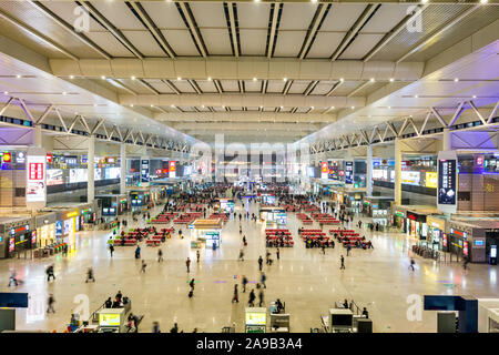 Interiors of departure area of Shanghai Hongqiao Railway Station, one of the four major railway stations in Shanghai, China. Stock Photo