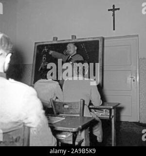 Biology class in a school at Bavaria, Germany 1958 Stock Photo