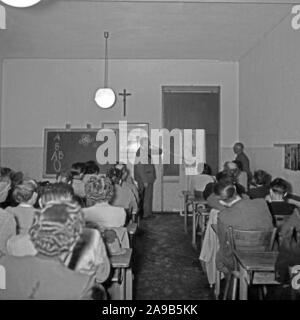 Biology class in a school at Bavaria, Germany 1958 Stock Photo