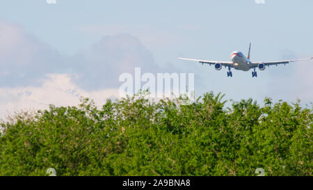 Hong Kong Airlines Cargo approaching Stock Photo