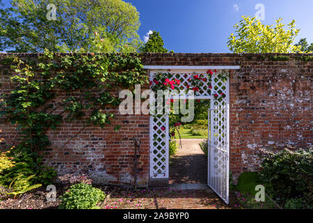 A gate into the garden, Godinton House & Gardens, Ashford, Kent Stock Photo