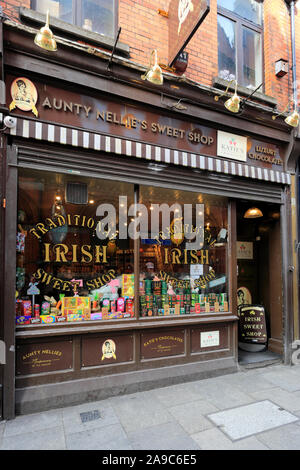 View of Bars and Restaurants in the Temple Bar area of Dublin City, Republic of Ireland Stock Photo