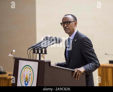 (191114) -- KIGALI, Nov. 14, 2019 (Xinhua) -- Rwandan President Paul Kagame delivers remarks at a ceremony swearing in newly appointed cabinet ministers and senior military officers at the parliament in Kigali, Rwanda, on Nov. 14, 2019. Paul Kagame on Thursday warned that people who are trying to destabilize Rwanda, including those backed by foreign forces, will bear a heavy cost for their actions. (Office of the President of Rwanda/Handout via Xinhua) Stock Photo