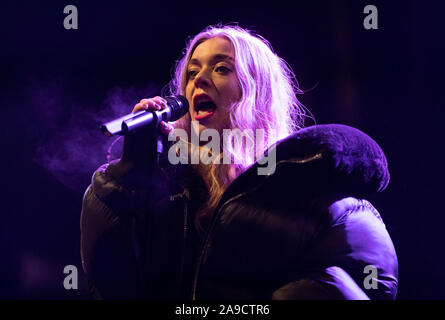 Manchester, UK. 14th Nov, 2019. Singer-songwriter Becky Hill performs at the city's Christmas Lights Switch On event on Deansgate. Credit: Russell Hart/Alamy Live News Stock Photo