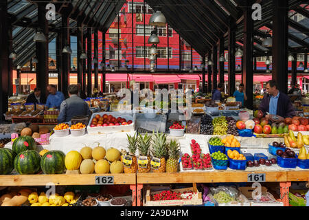 New market, Pazari I Ri, Tirana, Albania Stock Photo