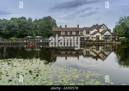 The Fish and Eels Public House Pub in Dobbs Weir Essex near Hoddesdon and Harlow canal side on river stort Stock Photo