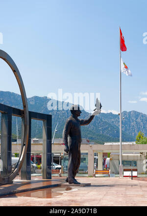Atatürk statue, Kemer, Antalya Province, Turkey Stock Photo