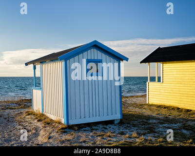 Sweden, Scania, Falsterbo peninsula, colourful beach huts near Skanör Stock Photo