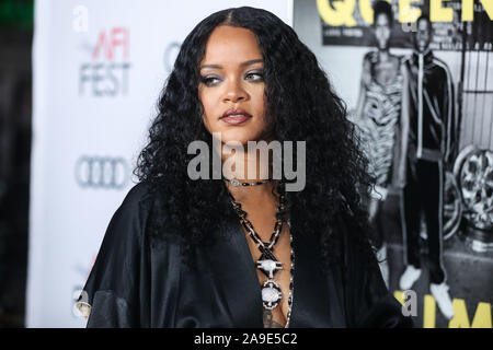 Hollywood, United States. 14th Nov, 2019. HOLLYWOOD, LOS ANGELES, CALIFORNIA, USA - NOVEMBER 14: Singer Rihanna arrives at the AFI FEST 2019 - Opening Night Gala - Premiere Of Universal Pictures' 'Queen And Slim' held at the TCL Chinese Theatre IMAX on November 14, 2019 in Hollywood, Los Angeles, California, United States. (Photo by Xavier Collin/Image Press Agency) Credit: Image Press Agency/Alamy Live News Stock Photo