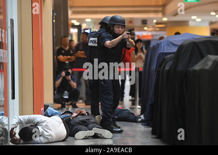 Singapore. 15th Nov, 2019. An anti-terrorist exercise is held in Singapore's Velocity shopping mall on Nov. 15, 2019. The Singapore Police Force conducted the anti-terrorist exercise codenamed 'Exercise Heartbeat' at Velocity shopping mall on Friday. Credit: Then Chih Wey/Xinhua/Alamy Live News Stock Photo