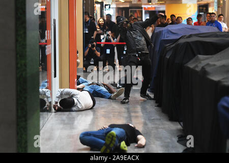 Singapore. 15th Nov, 2019. An anti-terrorist exercise is held in Singapore's Velocity shopping mall on Nov. 15, 2019. The Singapore Police Force conducted the anti-terrorist exercise codenamed 'Exercise Heartbeat' at Velocity shopping mall on Friday. Credit: Then Chih Wey/Xinhua/Alamy Live News Stock Photo