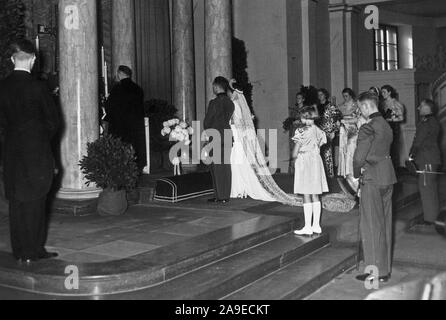 Eva Braun Collection (Album 2) - Herteles Wedding November 1936 Stock ...