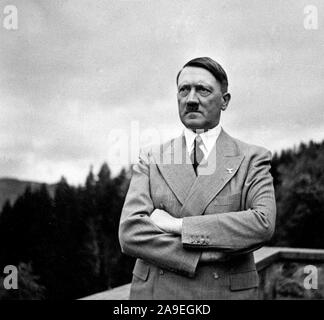 Eva Braun Collection (sest) - Adolf Hitler wearing suit, not a military ...