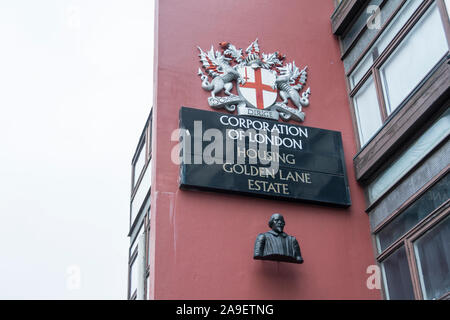 Corporation of London Housing, Golden Lane Estate, London, UK Stock Photo