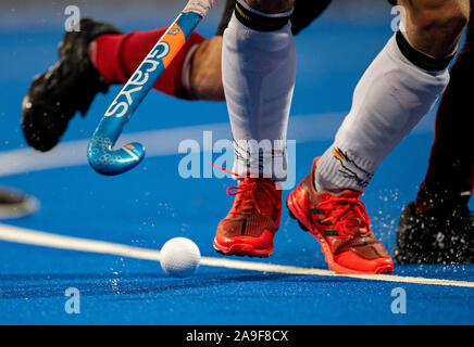 Borussia Monchengladbach, Deutschland. 03rd Nov, 2019. Feature, Ball and Legs, Hockeyschlaeger, Germany (GER) - Austria (AUT) 5: 3, on 11/03/2019 Hockey Olympia qualification of the men from 02.11. - 3.11.2019 in Borussia Monchengladbach/Germany. ¬ | usage worldwide Credit: dpa/Alamy Live News Stock Photo