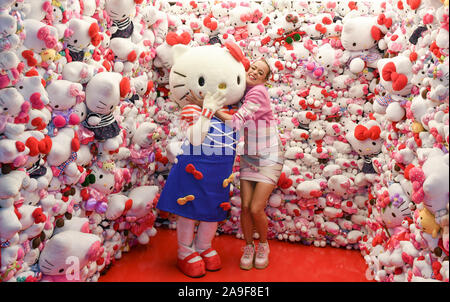 Hello kitty stuff store toy human size