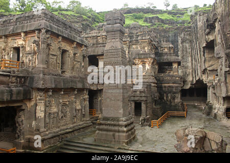 Cave 16 : Temple Courtyard and Victory Pillar South Ellora Caves, Aurangabad, Maharashtra, India Stock Photo