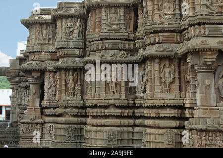 Carved sculptures on wall. Aundha Nagnath Temple, Hingoli, Maharashtra, India. Eighth of the twelve jyotirlingas in India Stock Photo