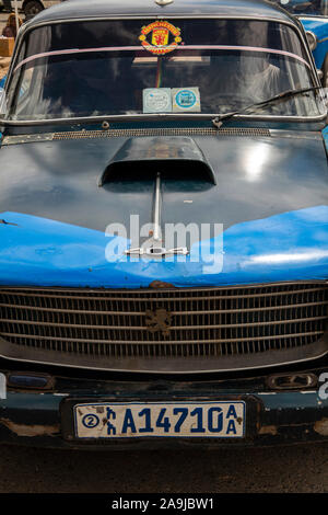 VAZ-2101 Lada 1200 (1976) Taxi Addis Abeba CIXJ000032 IXO 1:43
