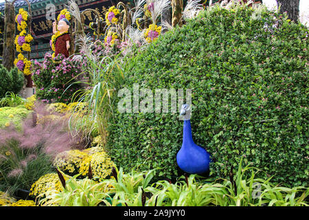 SEOUL, SOUTH KOREA - OCTOBER 20, 2019: Chrysanthemums festival at Jogyesa Temple in Seoul, South Korea. Stock Photo