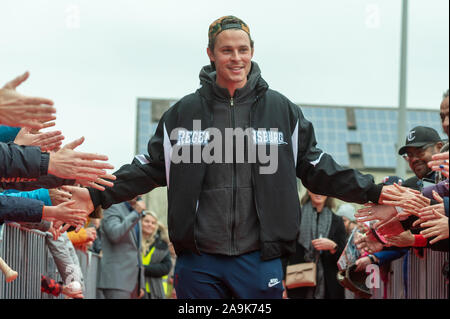 Regensburg, Germany. 16th Nov, 2019. Baseball: Max Kepler, German baseball  pro at the Minnesota Twins, stands