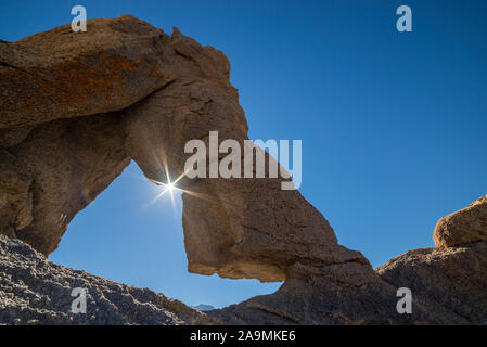 Boot Arch, Alabama Hills Recreation Area, eastern Sierra Nevada Mountains, California.