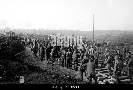 Industries of War - Lumbering - Track laying on line south near Beaver Creek, spikers, bolters, and jackers, Spruce Forests, Oregon,  ca. 1915-1920 Stock Photo