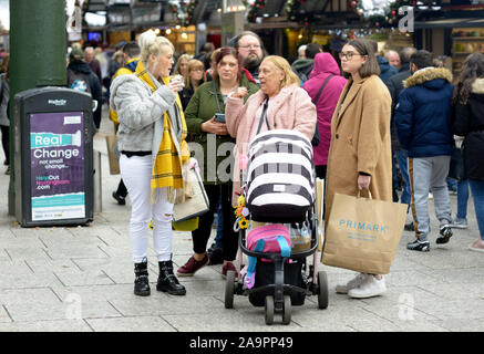 Large family, out shopping, in Nottingham Stock Photo