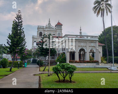 PUNE, INDIA - SEPTEMBER 16, 2016:  The Aga Khan Palace, Pune. The palace is closely linked to the Indian freedom movement as it served as a prison for Stock Photo