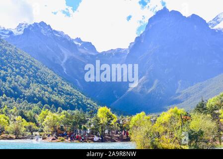 Peak of Jade Dragon Snow Mountain in Lijiang, China Stock Photo